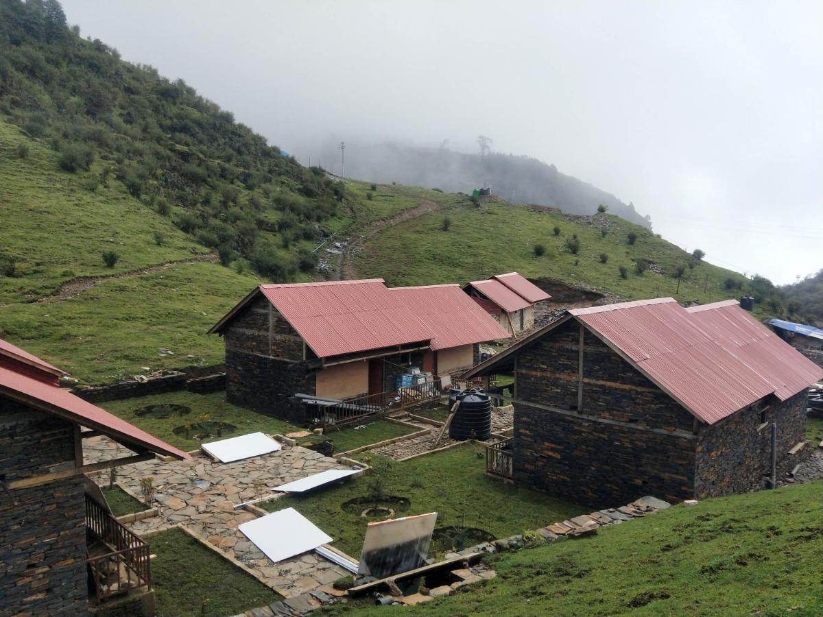 Tripura Resort Kalinchowk Charikot エクステリア 写真