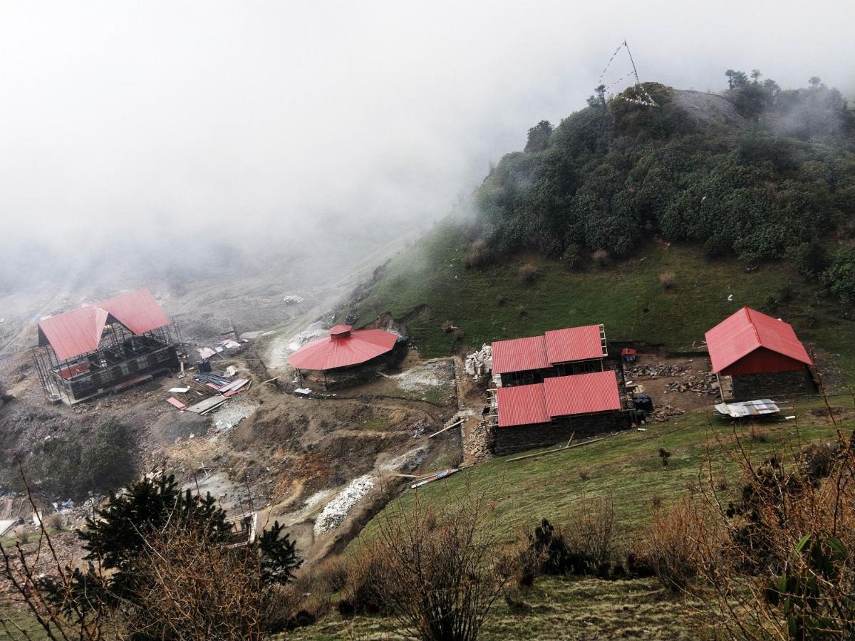 Tripura Resort Kalinchowk Charikot エクステリア 写真